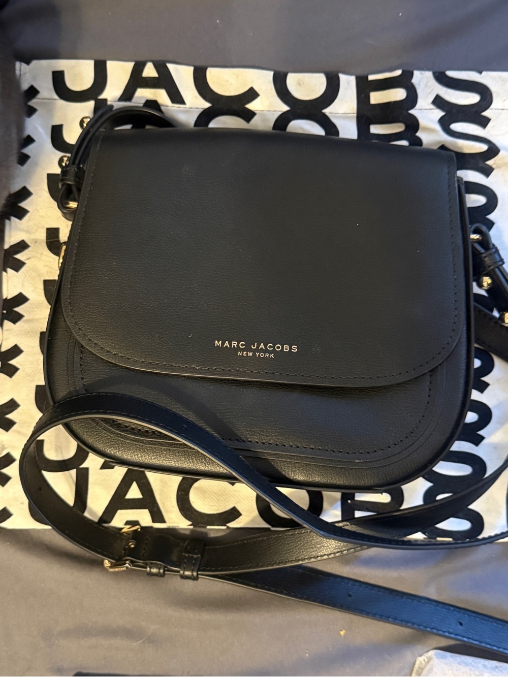 Marc Jacobs Black Leather Crossbody Saddle Bag with Gold Logo